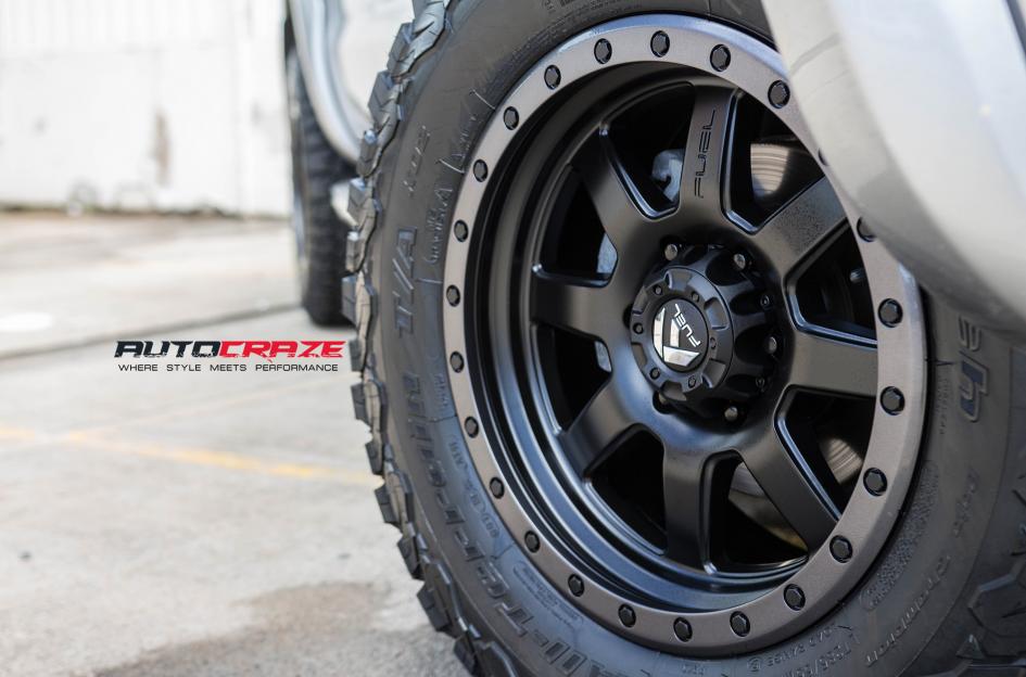 FORD-RANGER-TROPHY-MATTE-BLACK-WITH-ANTHRACITE-RING